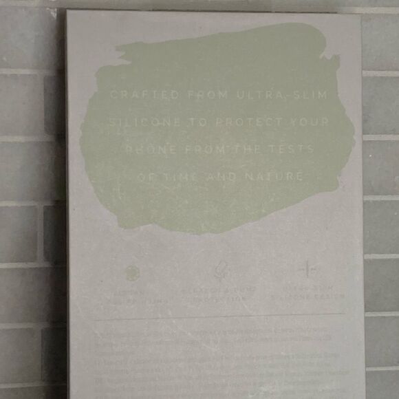 NWT “radiate positivity” IPhone case - Picture 4 of 4